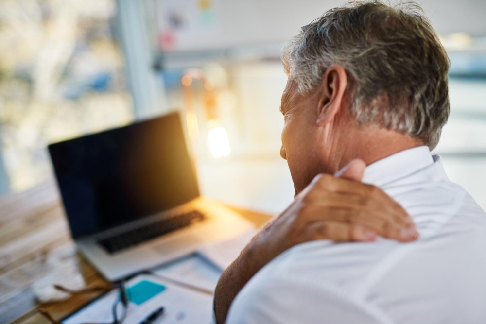 Back & Neck Pain Treated in Calhoun